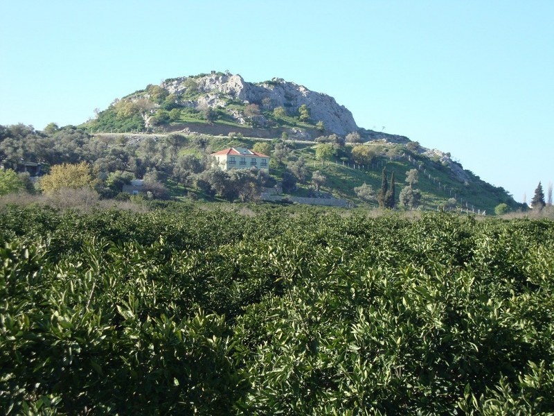 Farmhouse in Seferihisar for Sale
