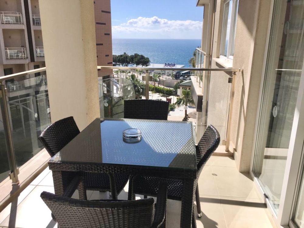 Ramada 2 Bed Sea View Apartment
