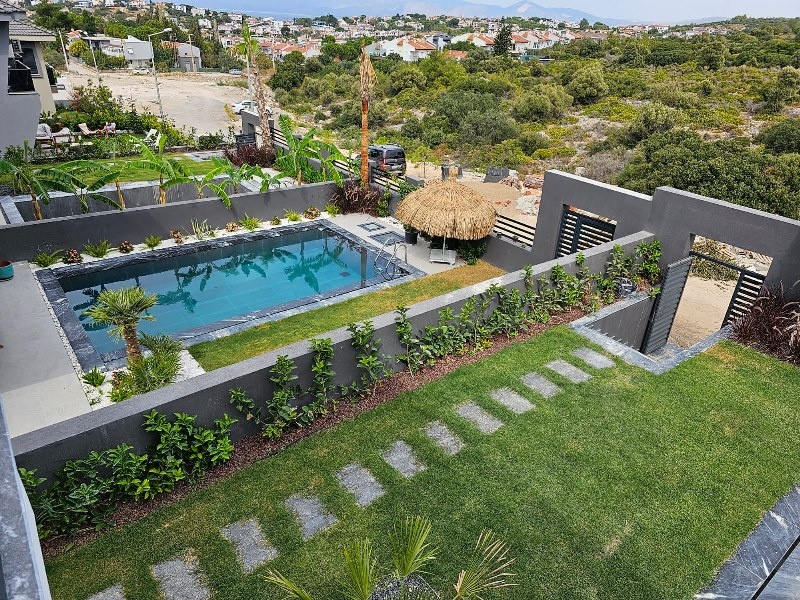 Luxury Villa in Çeşme Şifne for Sale
