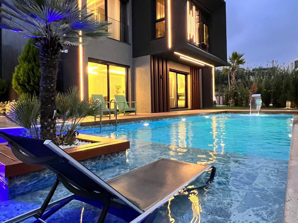 Luxury Villas in Kusadasi for Sale
