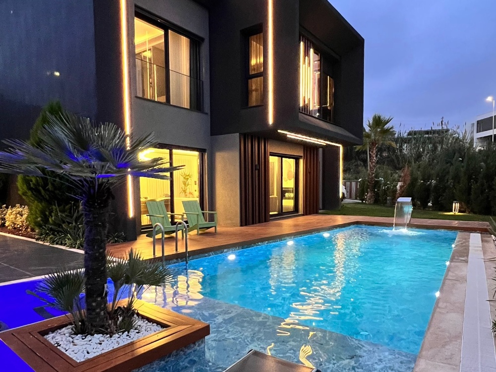 Luxury Villas in Kusadasi for Sale
