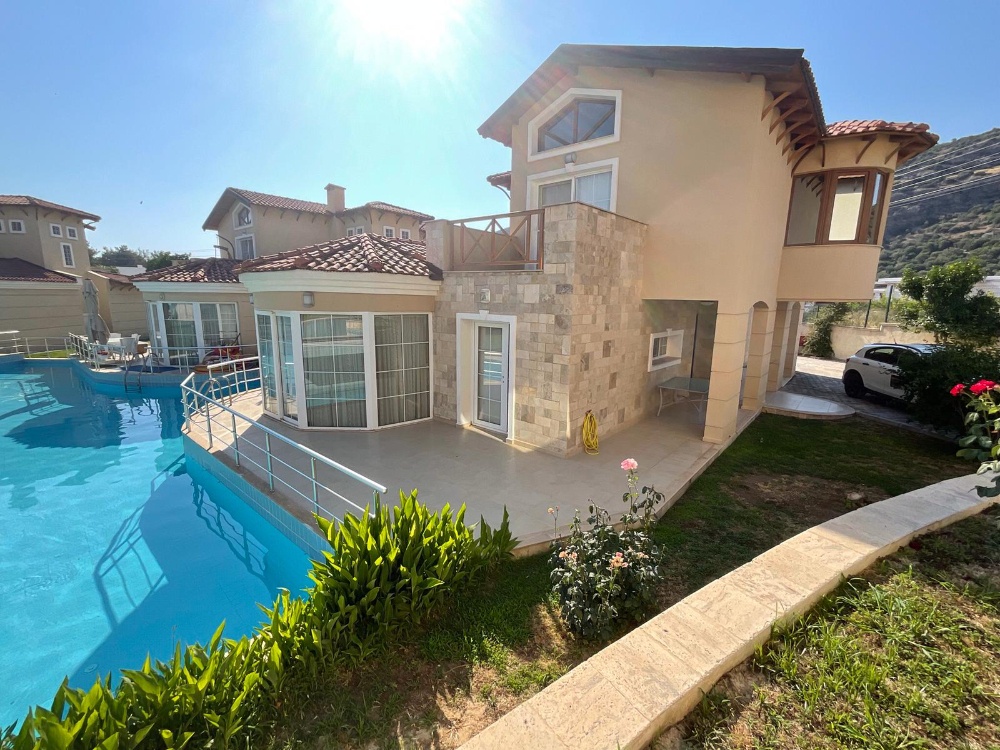 Sun City 3 Villa for Sale in Kusadasi
