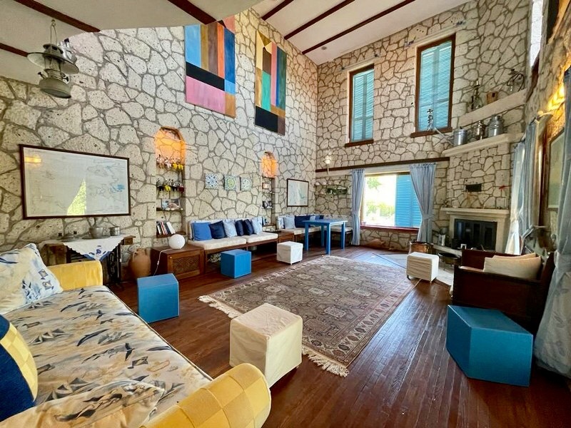 Unique Farmhouse in Cesme for Sale