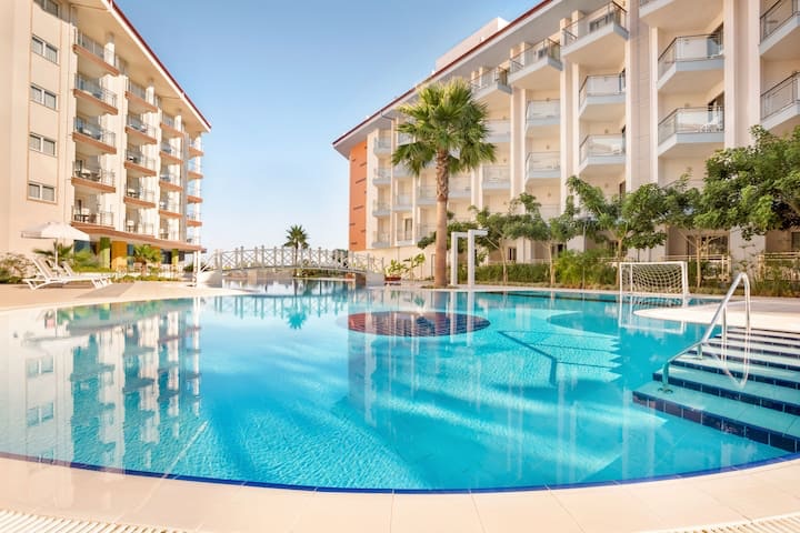 Ramada 1-bed Apartment for Sale 