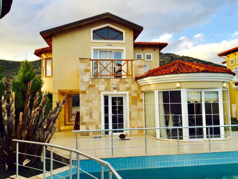 Sun City 3 Villa for Sale in Kusadasi
