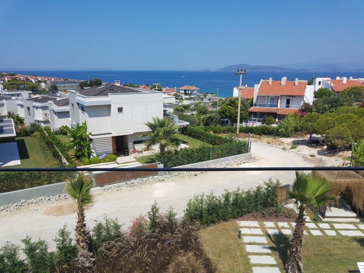 Holiday Apartments by the sea for Sale in Cesme