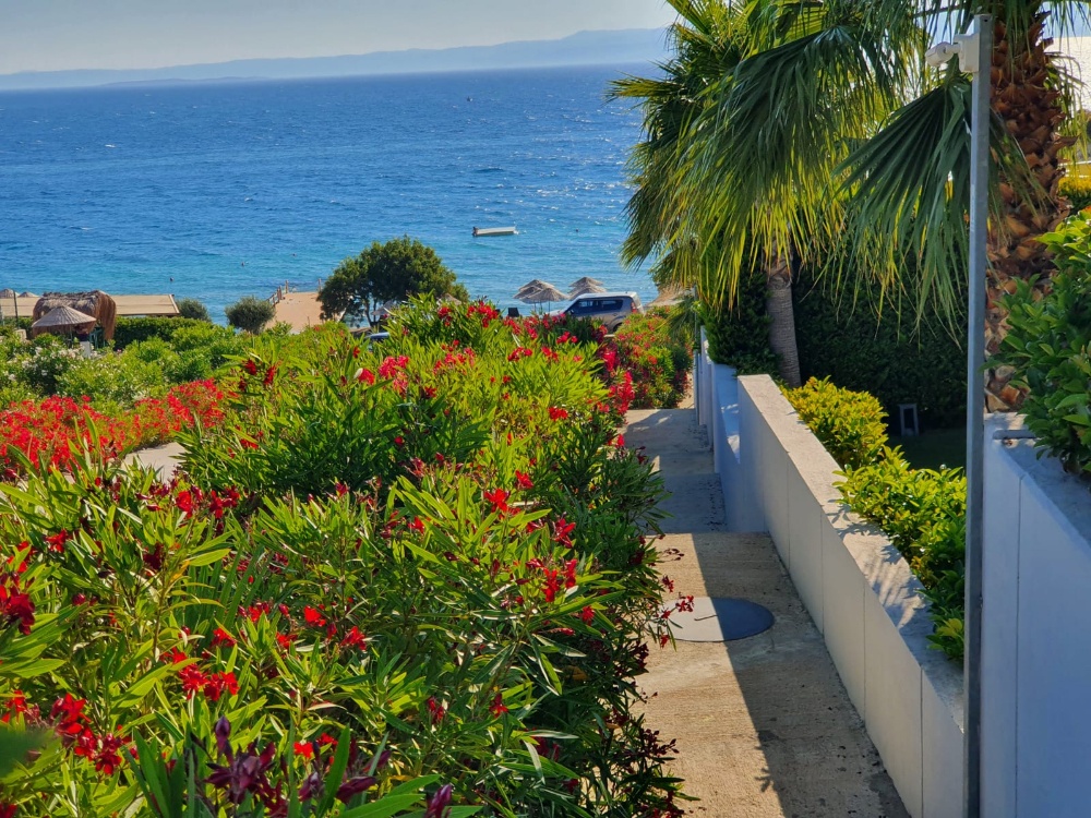 Sea View Beach House in Ayasaranda, Cesme