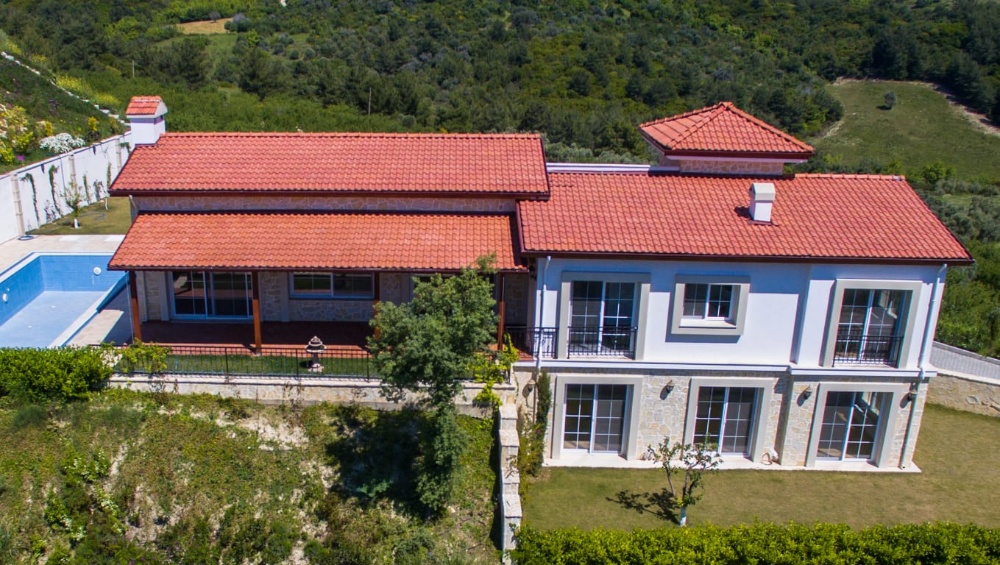 Large Country Estate for Sale in Kusadasi