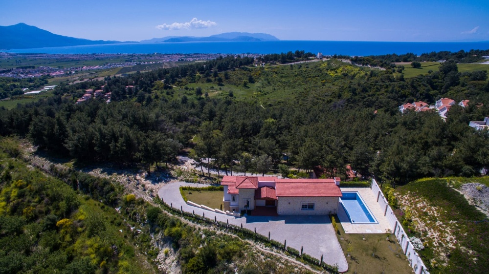 Large Country Estate for Sale in Kusadasi