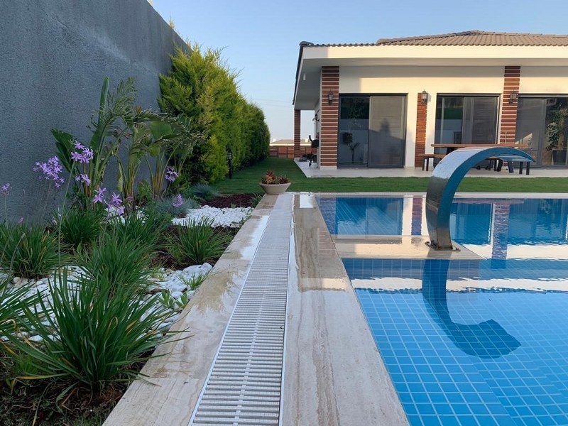 Luxury Bungalow in Çeşme Mamurbaba for Sale
