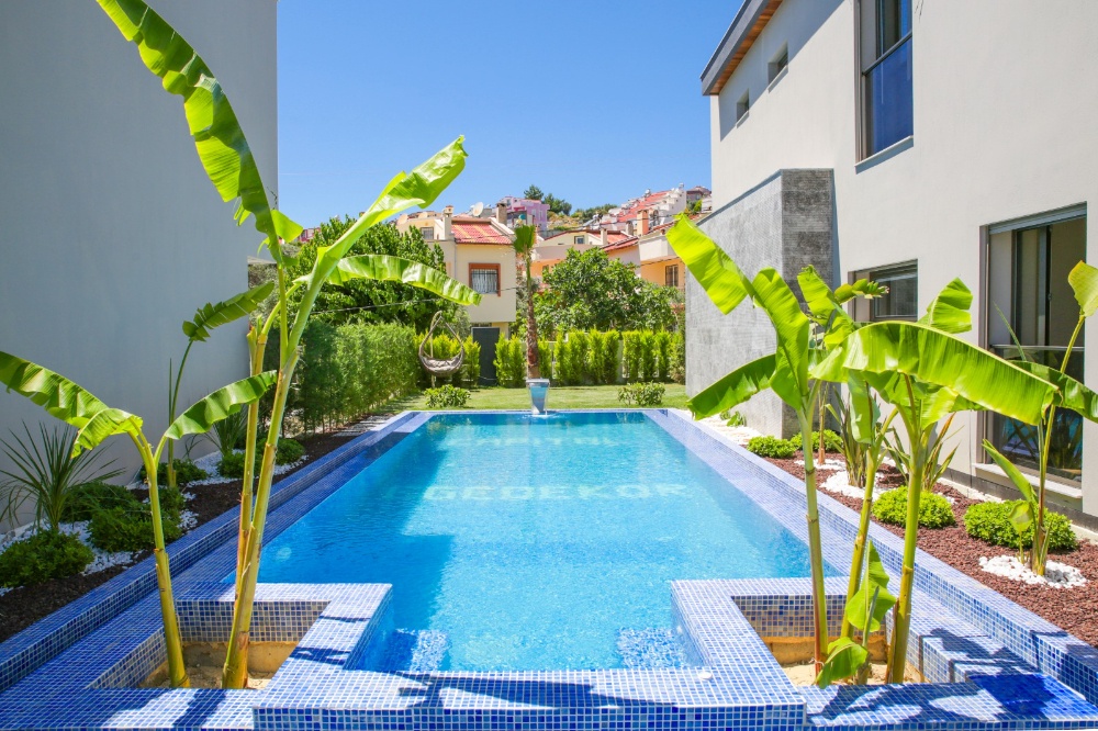 Ladies Beach Villa for Sale in Kusadasi